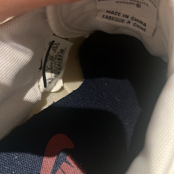 Nike Cortez - Picture 4 of 4